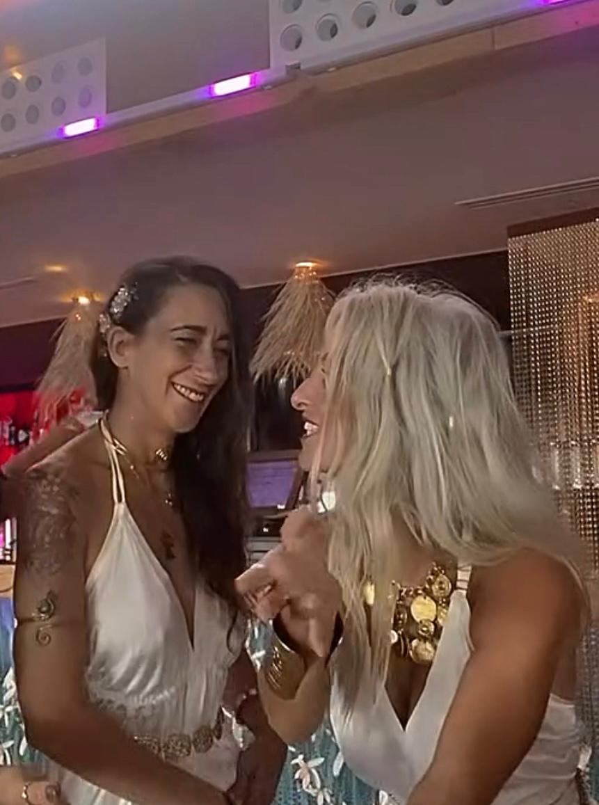 Noelia Bliss & Sia Shakti